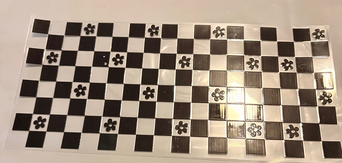 Checkers and Flowers